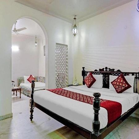 The Pinky Villa - Heritage Boutique Suites Nueva Delhi Exterior foto