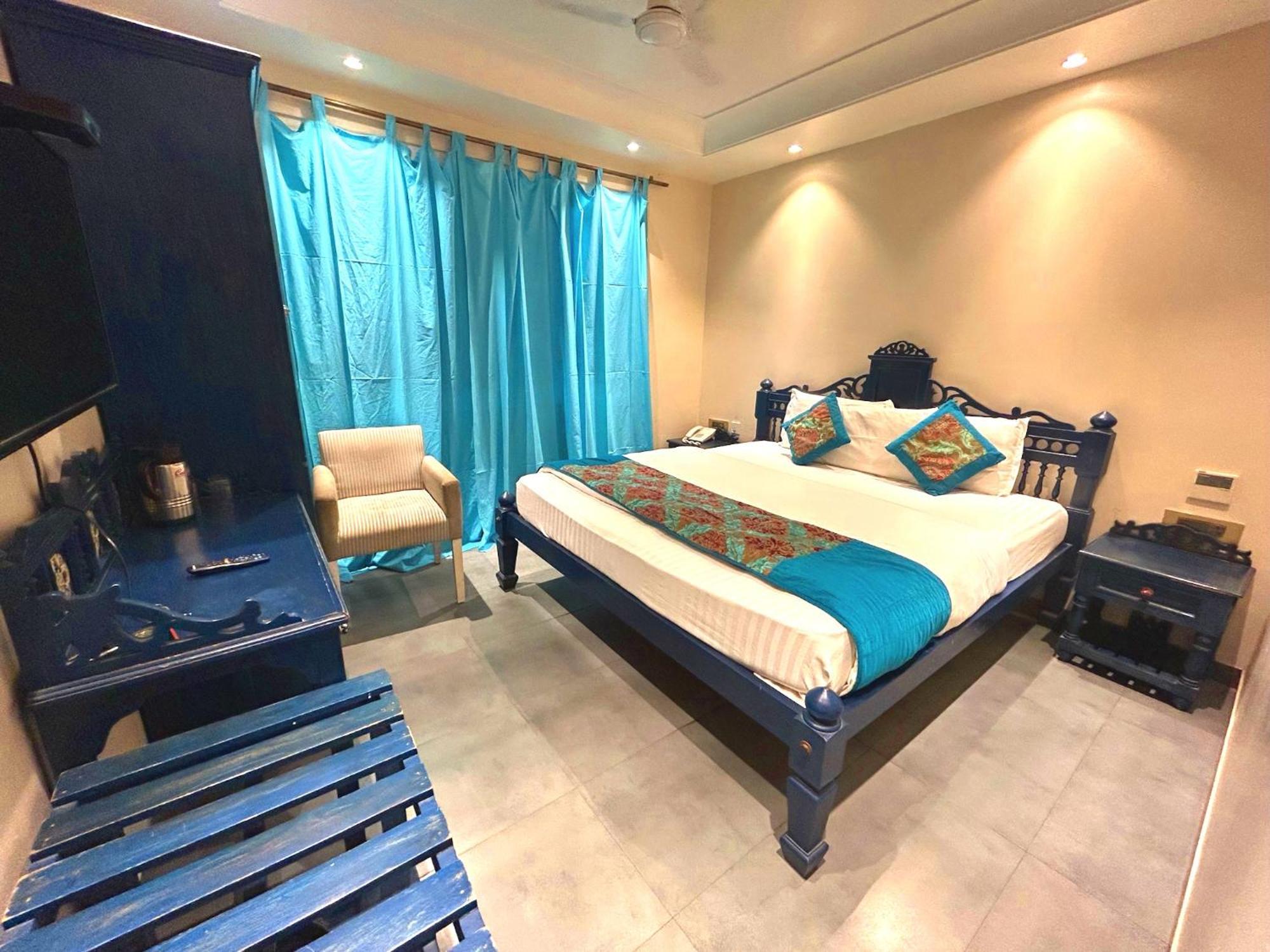 The Pinky Villa - Heritage Boutique Suites Nueva Delhi Exterior foto