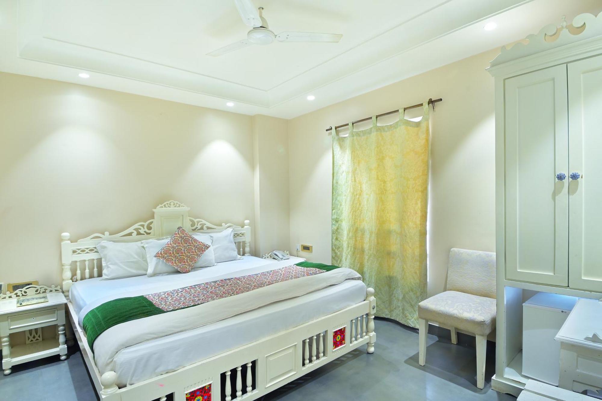 The Pinky Villa - Heritage Boutique Suites Nueva Delhi Exterior foto