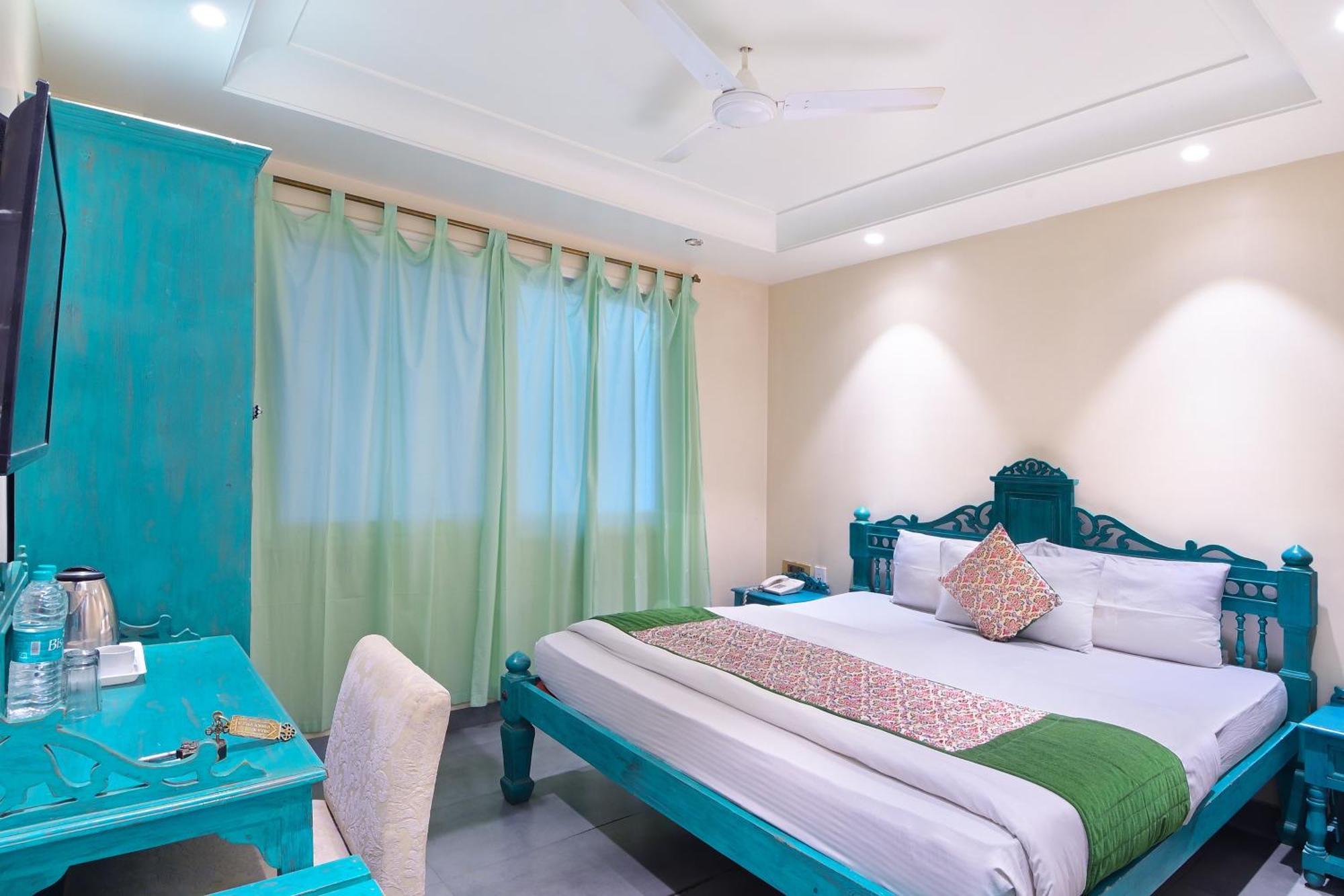 The Pinky Villa - Heritage Boutique Suites Nueva Delhi Exterior foto
