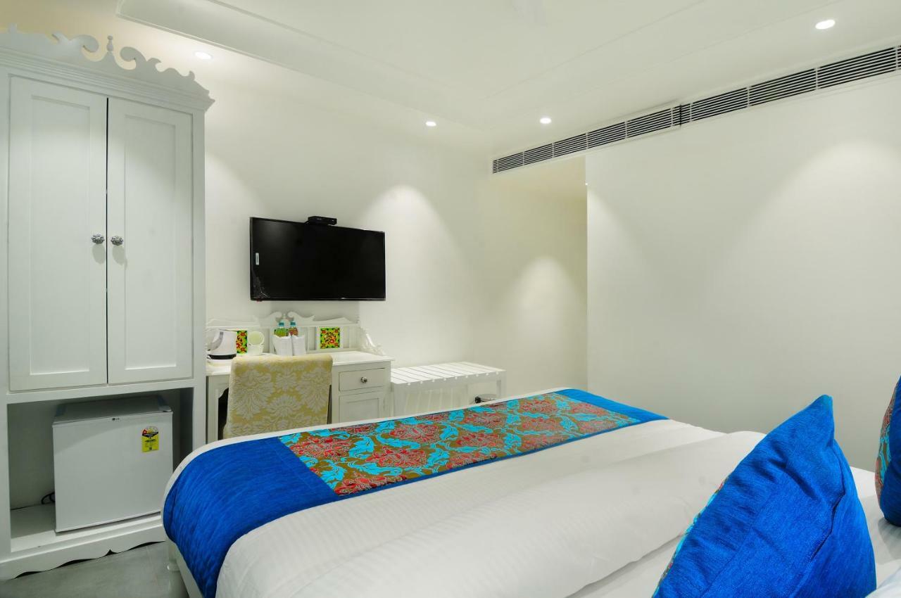 The Pinky Villa - Heritage Boutique Suites Nueva Delhi Exterior foto