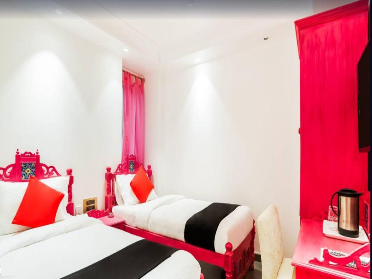 The Pinky Villa - Heritage Boutique Suites Nueva Delhi Exterior foto
